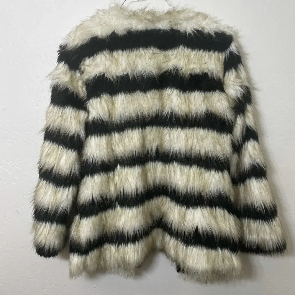 Carmin Black and Ivory Striped Fuzzy Faux Fur Coat size small